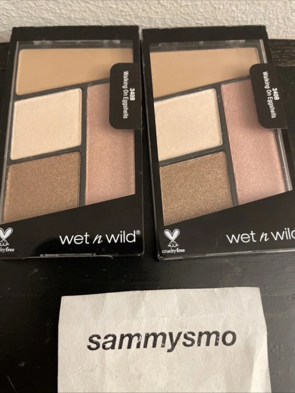 Wet n Wild Coloricon Eyeshadow Quad 340B Walking On Eggshells x2